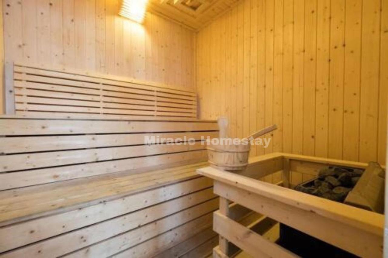 Miracle Woodsbury Habour Place Бътъруърт Екстериор снимка