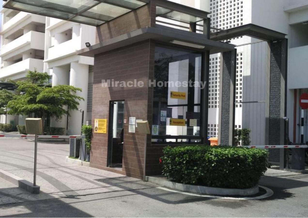 Miracle Woodsbury Habour Place Бътъруърт Екстериор снимка